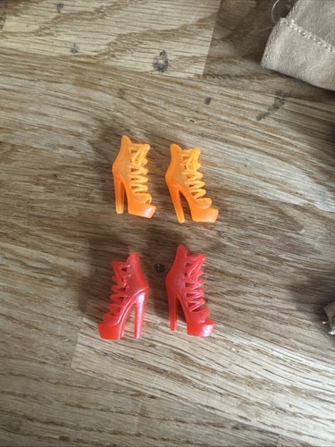 Genuine barbie shoes red - barbie,